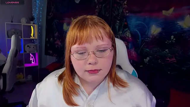 LottieReed's cam snapshot