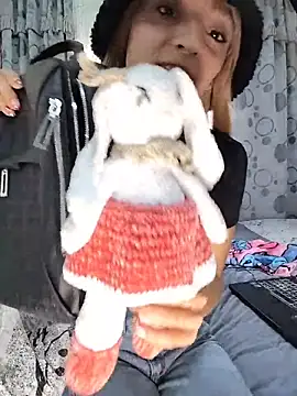 Dani-peggin live sex cam