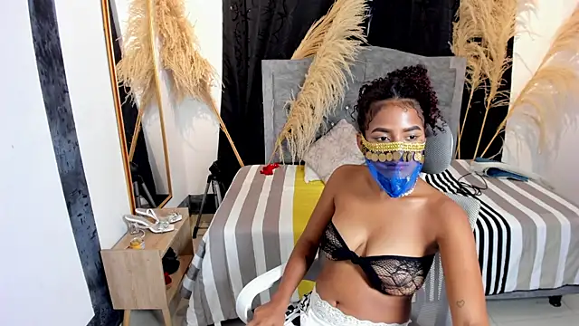 LeilaZahar's cam snapshot