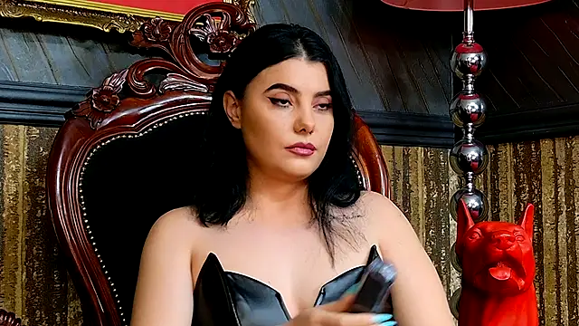 MistressEly's cam snapshot