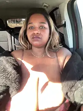 BigFineSelena's cam snapshot