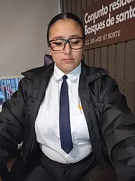 Cute_Penelope's cam snapshot