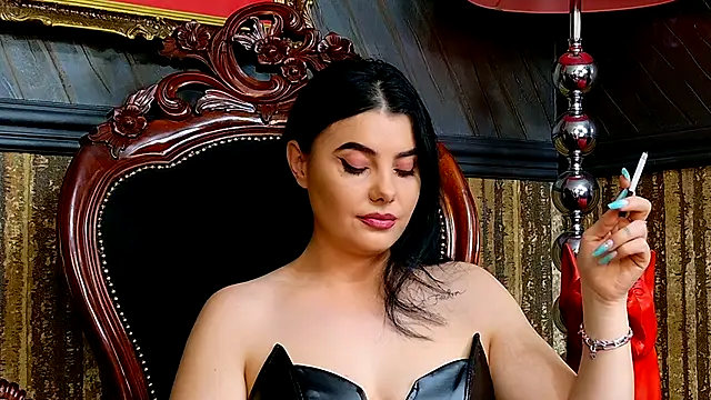 MistressEly's cam snapshot