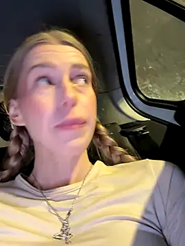 kira_mia's cam snapshot