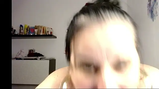 andreea2011's cam snapshot