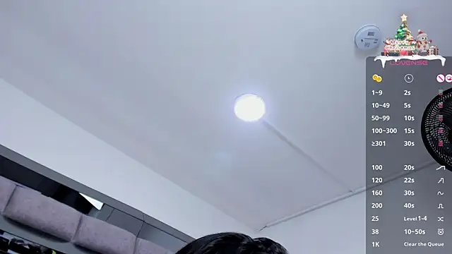 EMMAHILL1's cam snapshot