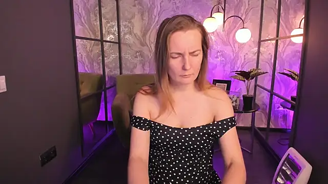 MeggySun's cam snapshot