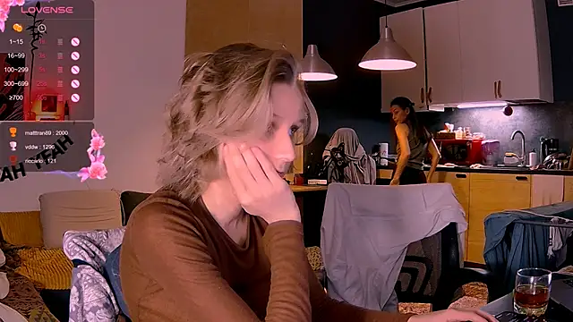 KatiKate live sex cam