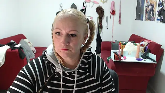 emperabigbootybigass live sex cam