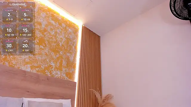 Valentina_Ross_'s cam snapshot