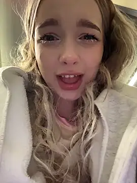 -teenytiny- live sex cam