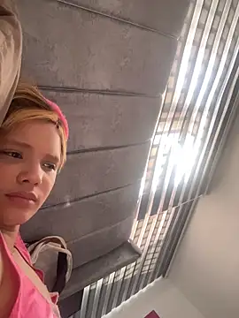 _jessica_rabbit's cam snapshot