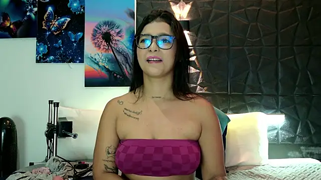 graceymilf666's cam snapshot