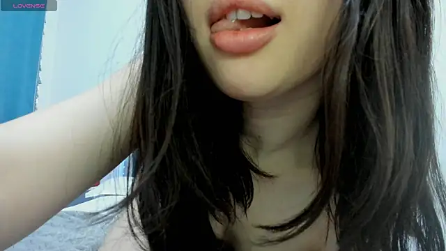 novaaskyy's cam snapshot