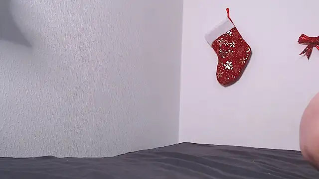 litle_owl's cam snapshot