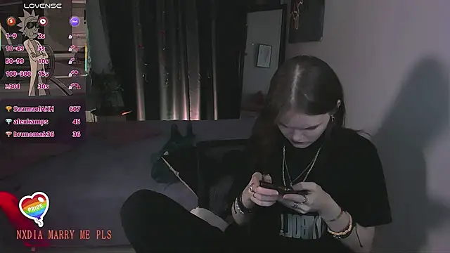 Dilara_xBaby's cam snapshot