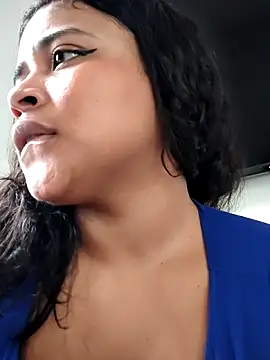 lucia_sweet08's cam snapshot