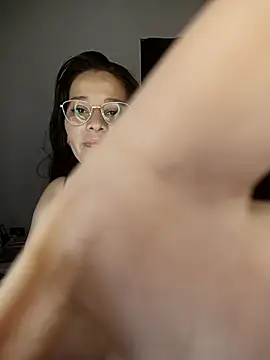 Isabella5_Brown_ live sex cam