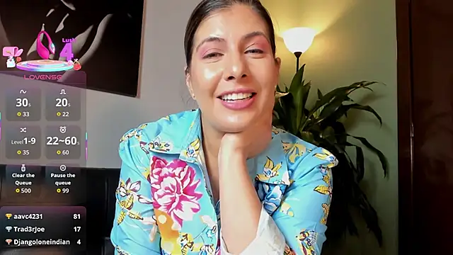 scarlett_moore's cam snapshot