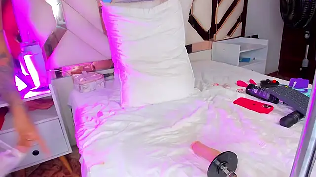 CintiaVega's cam snapshot