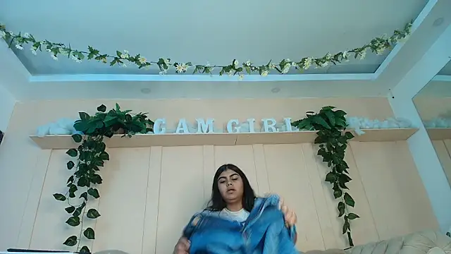 JOCELYN_SANTANA1's cam snapshot