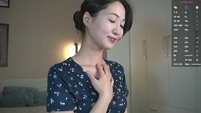 SeulBi's cam snapshot