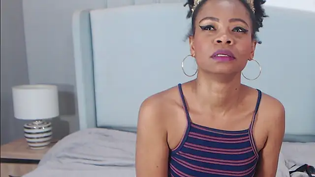 ChantalGarner's cam snapshot