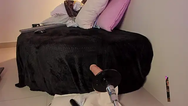 roxannegomez's cam snapshot