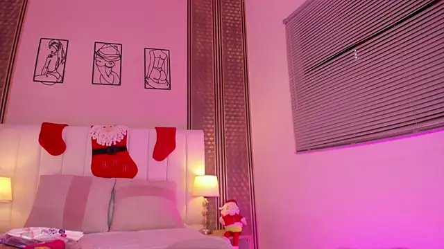 zoe_sky_'s cam snapshot