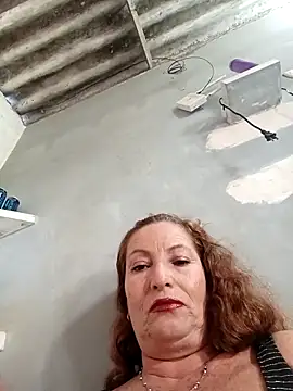 Sexy-Woman-Mature's cam snapshot