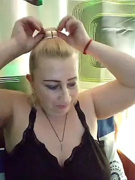 Esenia505's cam snapshot