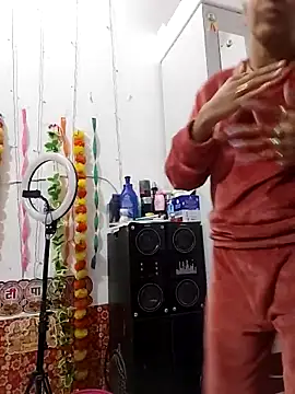 Hotty-Nidhi's cam snapshot