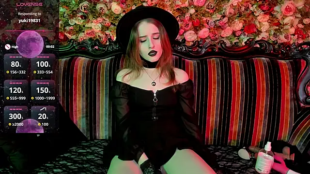 EllieMori's cam snapshot