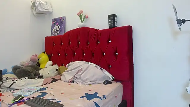 Alisson_Very_Dirty's cam snapshot