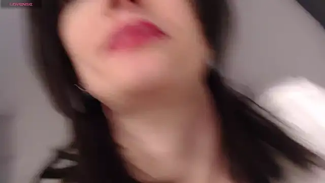 ExoticaGirl's cam snapshot