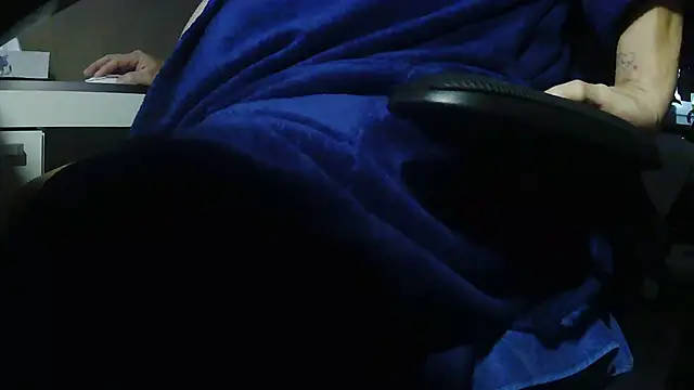 suedel65's cam snapshot