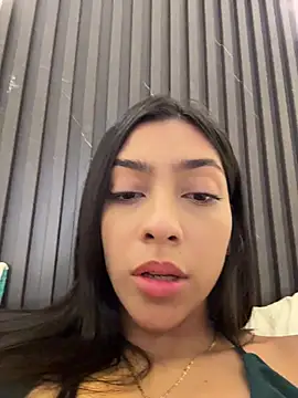 Ema_azel's cam snapshot