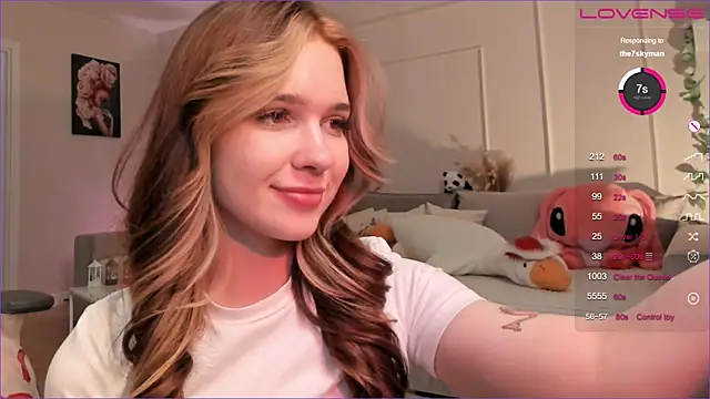 Frau_Lina's cam snapshot