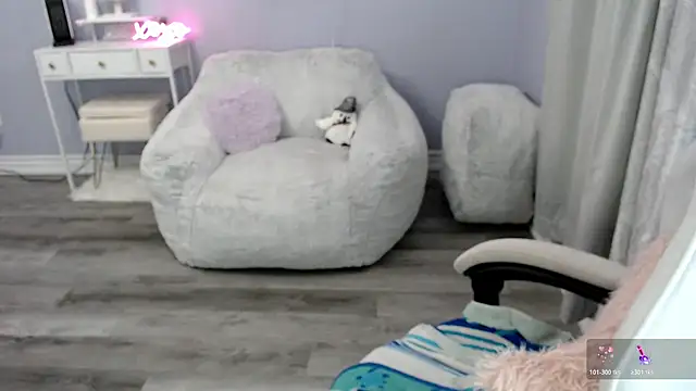 BellaStar84's cam snapshot