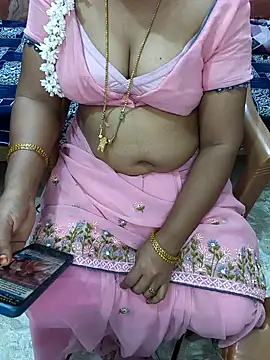 Magha_Lakshmi's cam snapshot