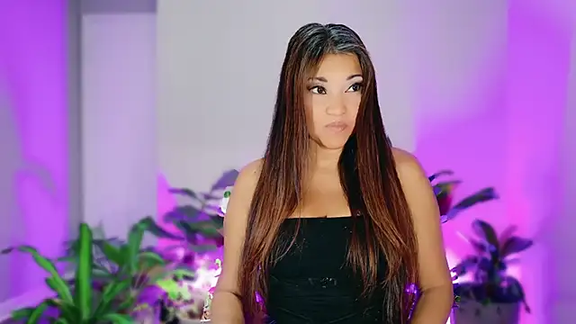 DivineLynn's cam snapshot