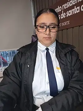 Cute_Penelope's cam snapshot