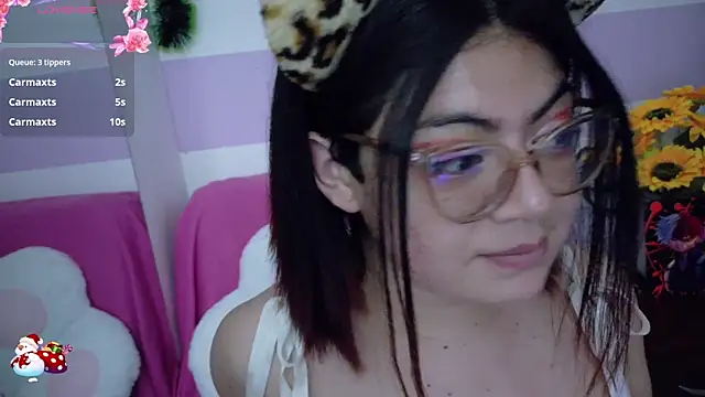 Catwhite_'s cam snapshot