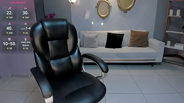 EmilyJohnsonX1's cam snapshot