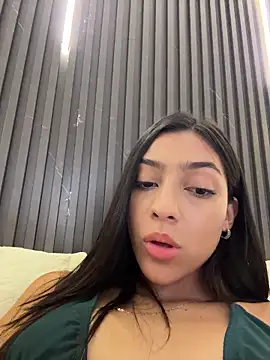 Ema_azel live sex cam