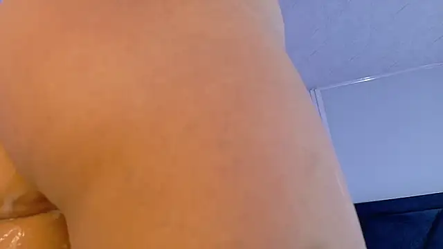 MollyCruz's cam snapshot