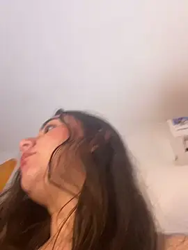 LunaGil1 live sex cam