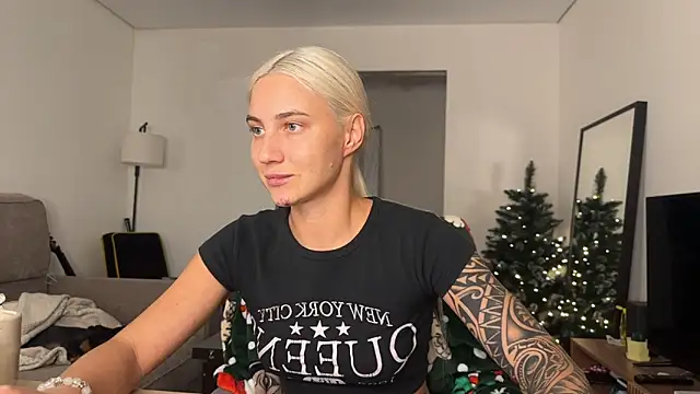 AnneBall live sex cam