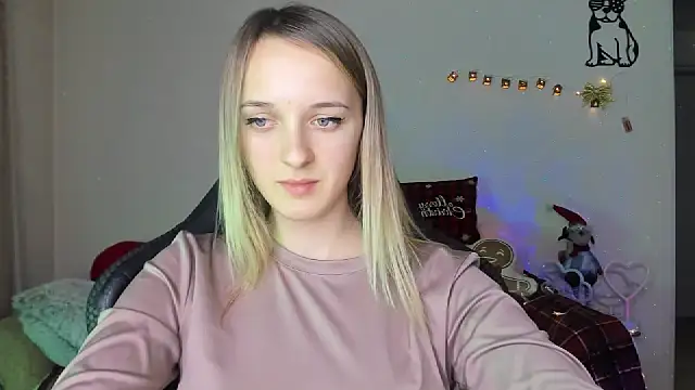 RouseReed's cam snapshot