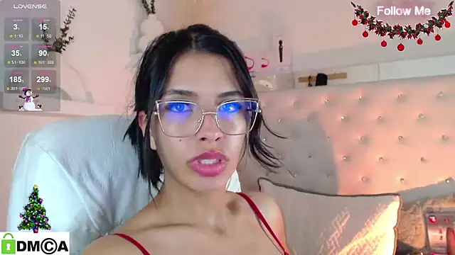 zoe_sexy_latin_19's cam snapshot